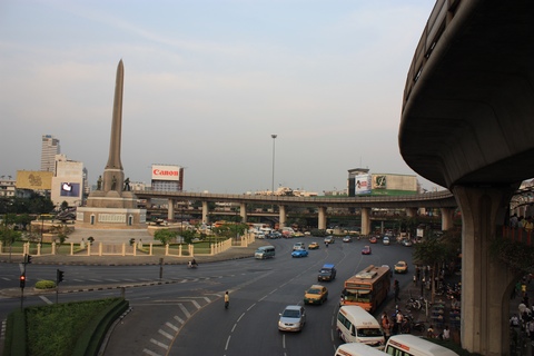 bangkok-victoria-monument