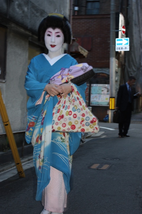 kyoto-gion-real-geisha kyoto-gion-real-geisha