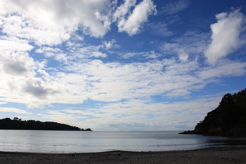 waiheke-island-little-oneroa-beach waiheke-island-little-oneroa-beach