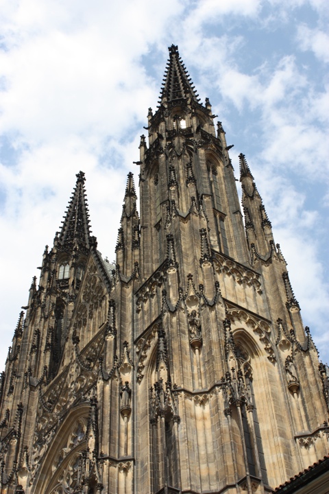 prague-castle-cathedral-tours