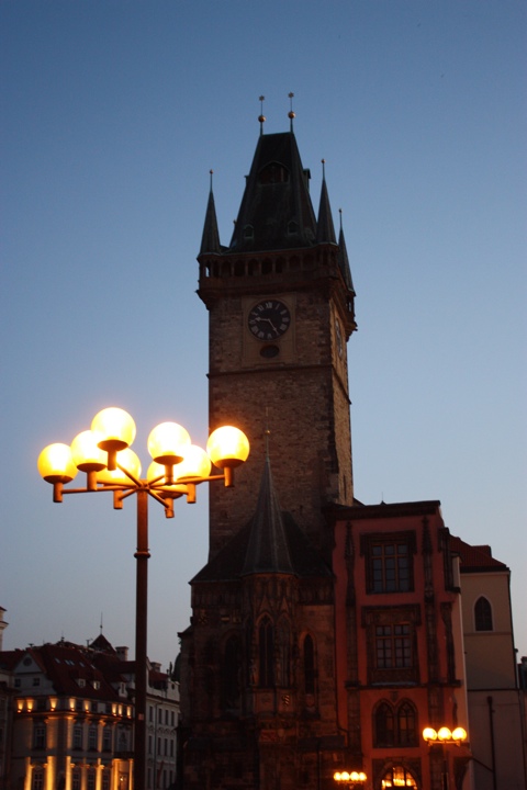 prague-old-city-astrologer-tour-evening-lights