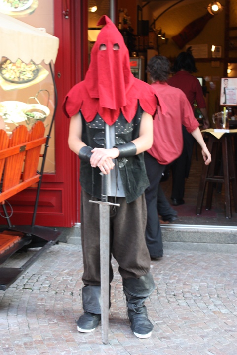prague-old-city-sword-man