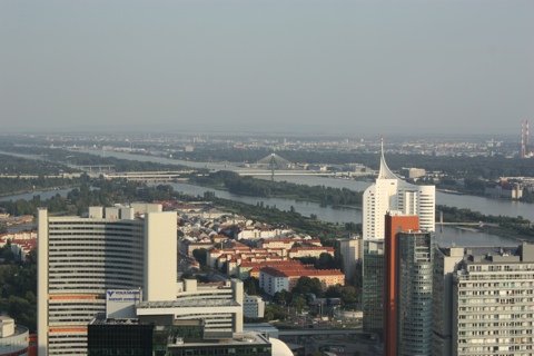 vienna-donauturm-view-2